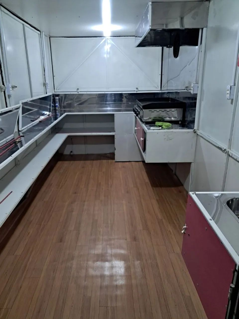 Trailer ano 2022 4x1.90  documento ok