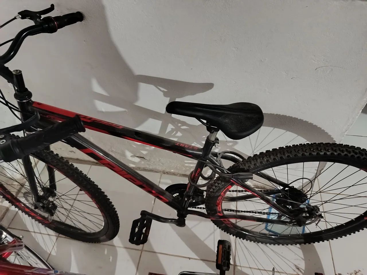 Bicicleta aro 26 estado de nova  - Foto 2