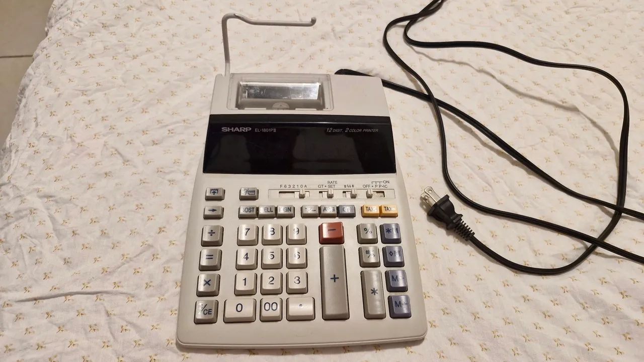Calculadora de impressão Sharp EL-1801-PIII 120v com defeito no display - Foto 2