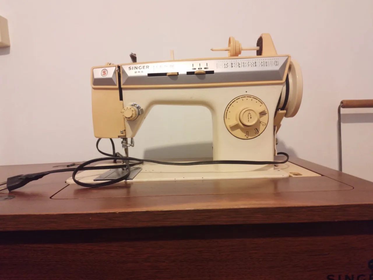 Singer 244 costura65568093661697125