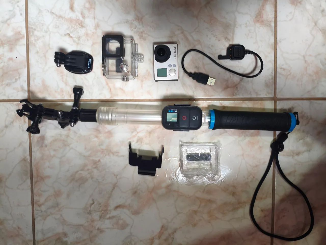 Gopro 3 com defeito vai com acessórios  - Foto 3