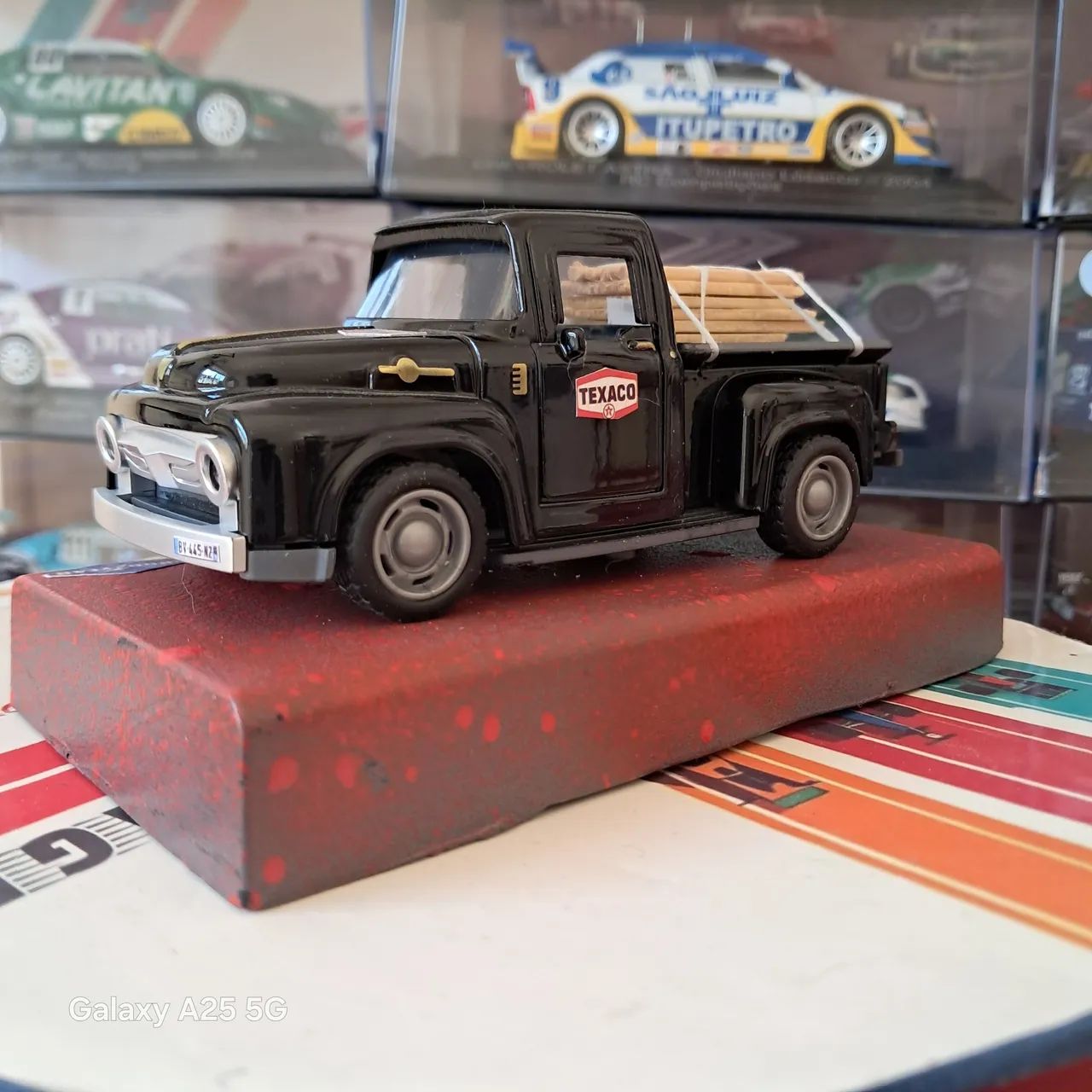 Miniaturas escalas 1:43