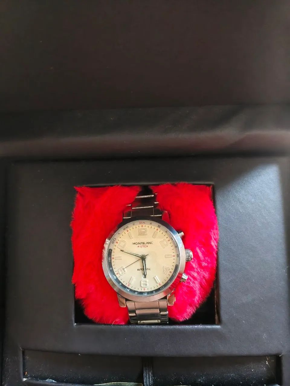 Vendo relógio mont blanc  seminovo ... acompanhar caixa  