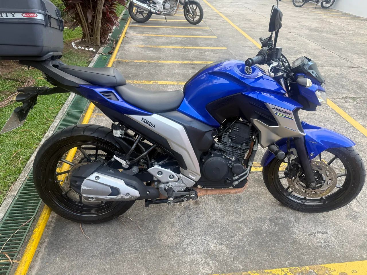 FZ 25 2019 super conservada  - Foto 2