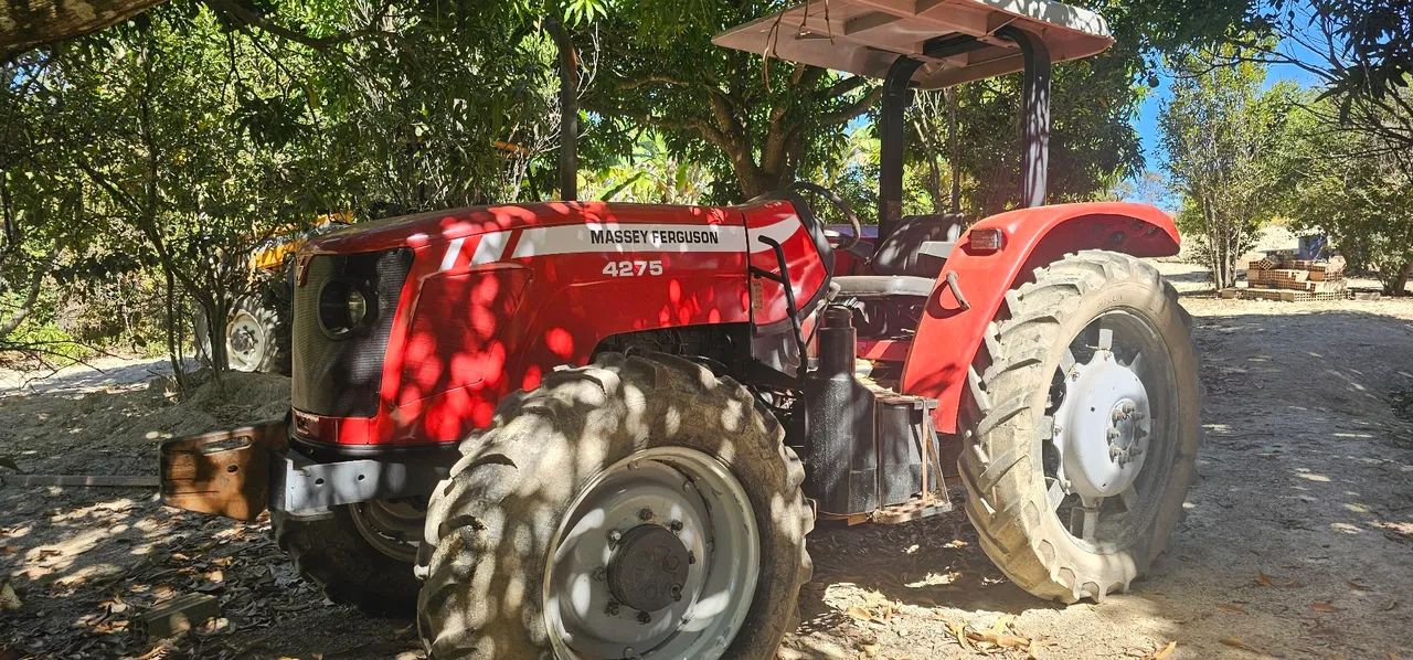 Trator 4275 bem conservado  - Foto 4
