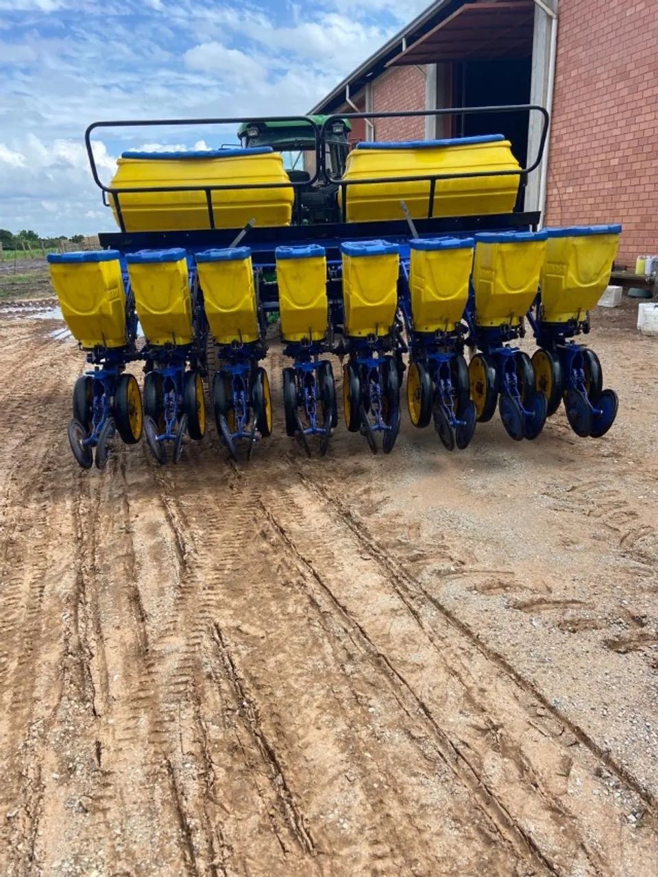 Plantadeira agrícola  - Foto 3