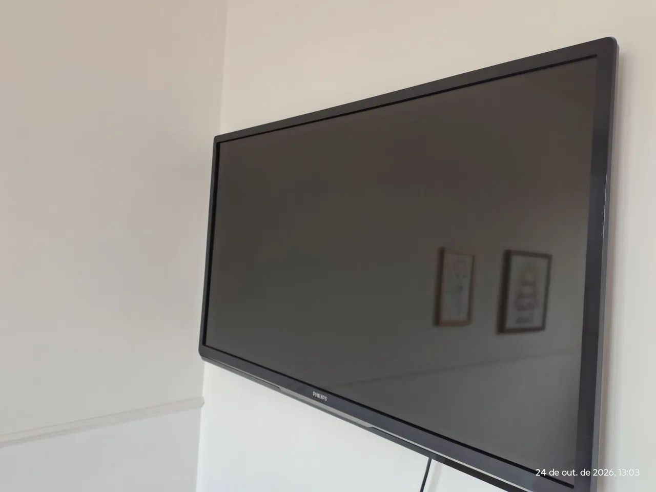Tv Philips Led borda Fina 42 Polegadas  - Foto 2