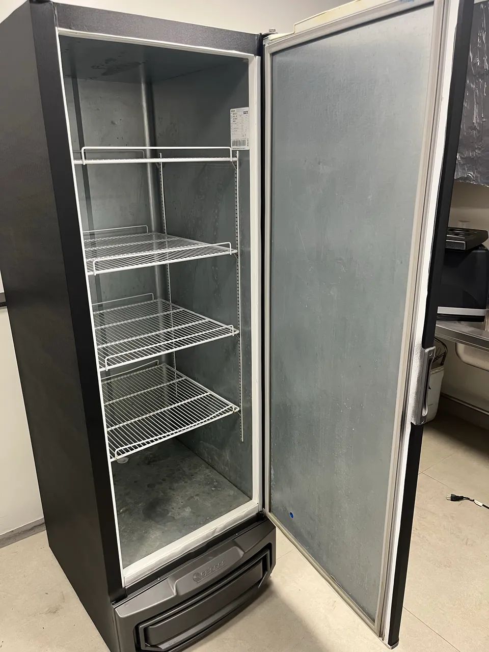 gelayページ Freezer vertical cervegeiro metalfrio potência 220 voltz litros