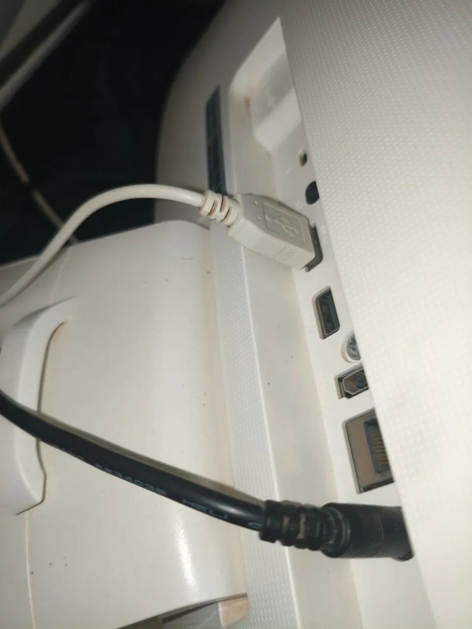 Computador All in One LG 21,5? Full HD + Teclado e Mouse - Foto 2