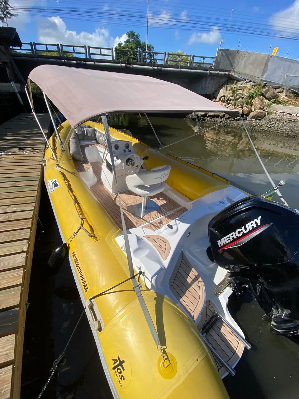 Bote inflável, motor Mercury  - Foto 4