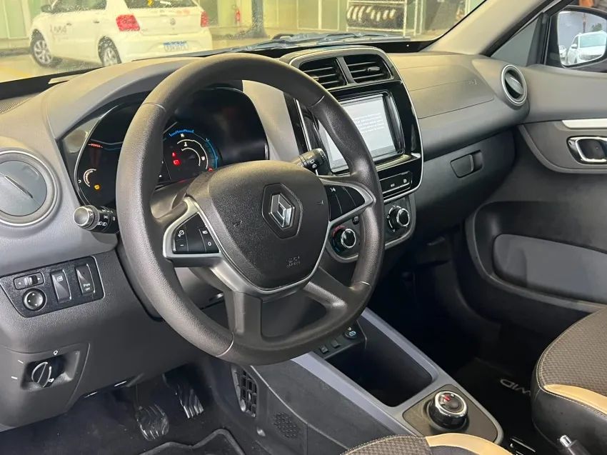 Renault Kwid E-Tech Techno 2024 - Foto 4