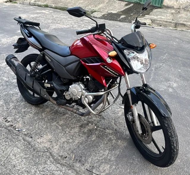 Fazer 150 muito bem cuidada 