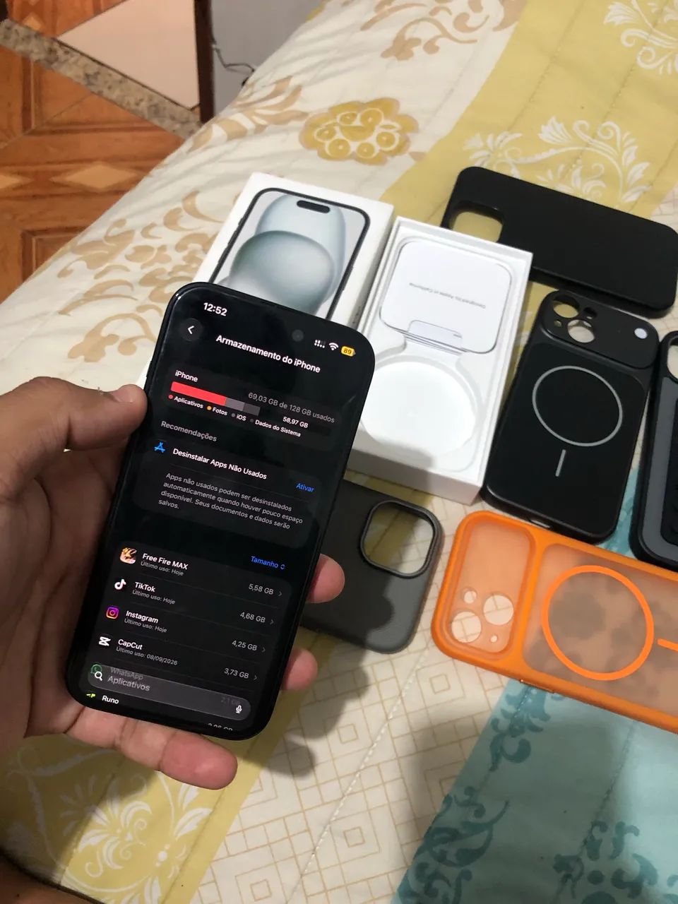 iPhone 15 normal 128 gb super novo  - Foto 2