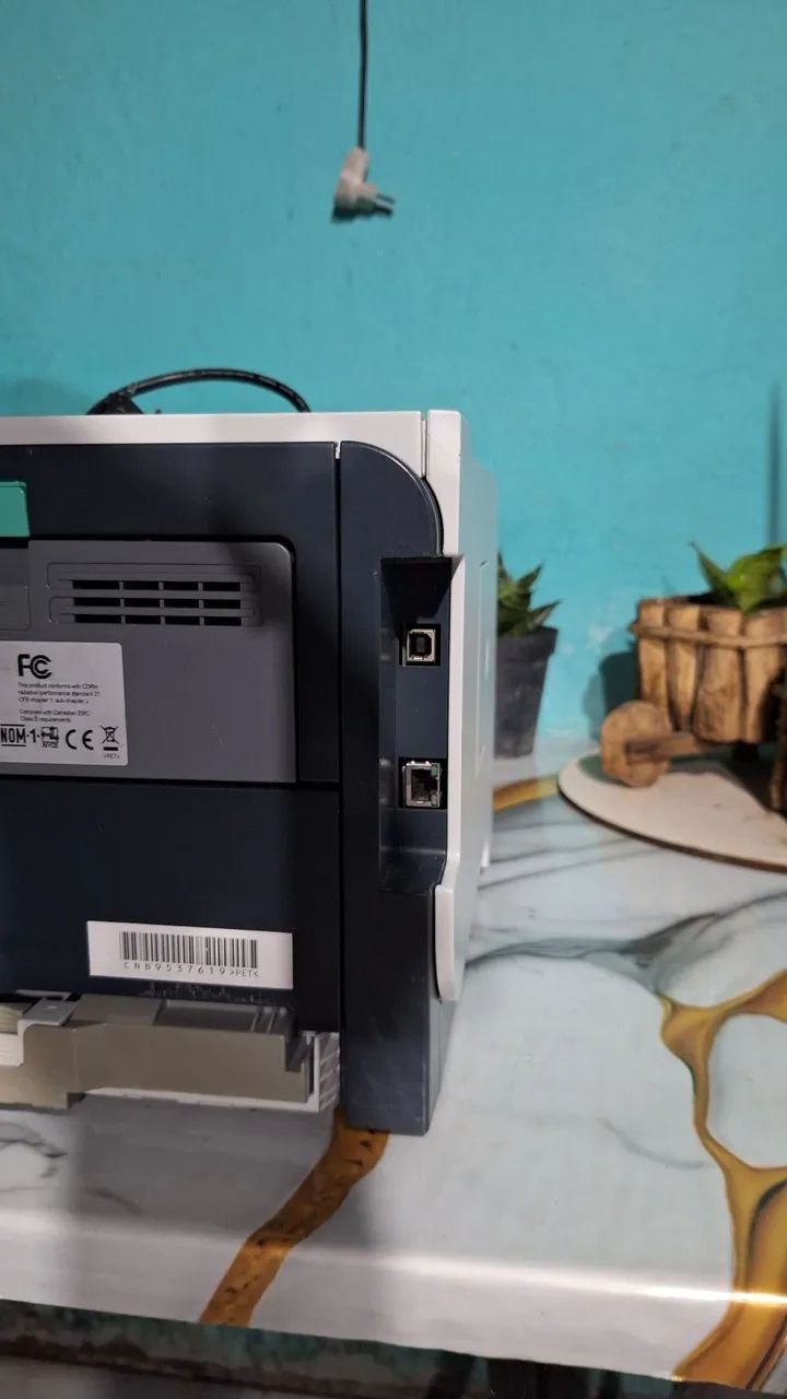 Impressora HP Laserjet P2055dn  - Foto 5