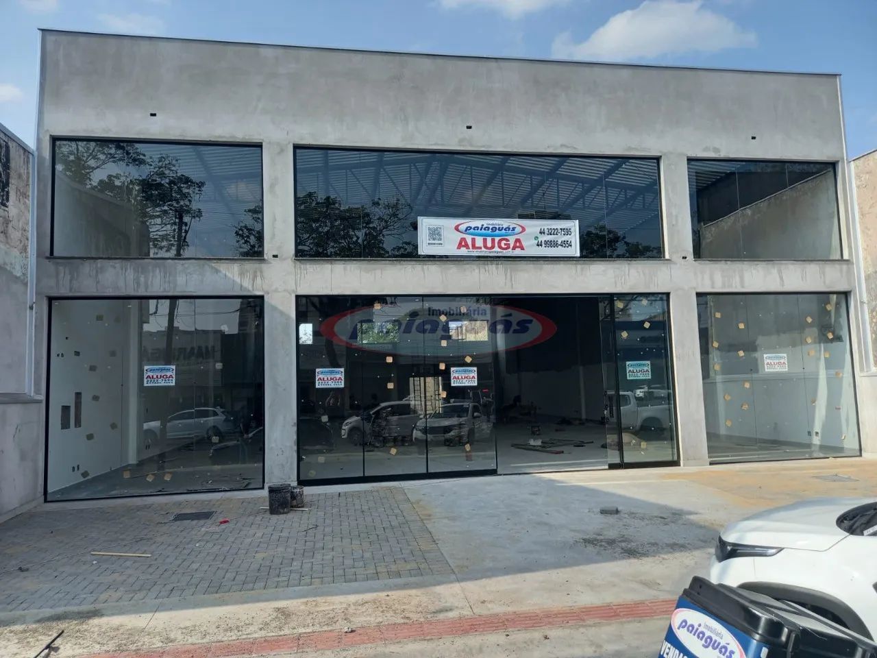 Barracão Novo Av: Colombo Próximo a Av: Pedro taques - Zona 07 com 450 m².