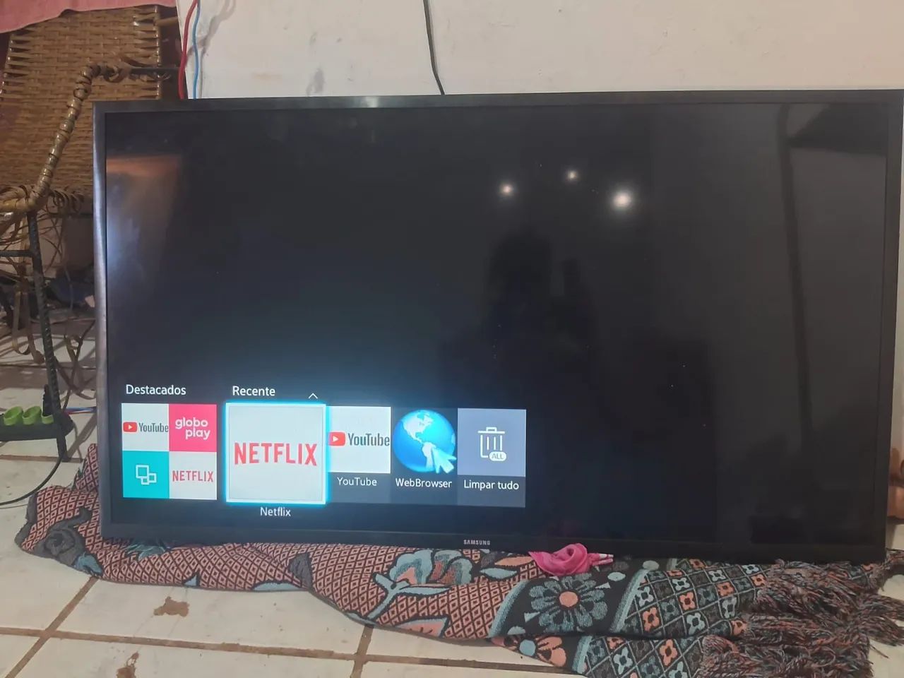 Vendo tv 40 polegadas Samsung smart zera 