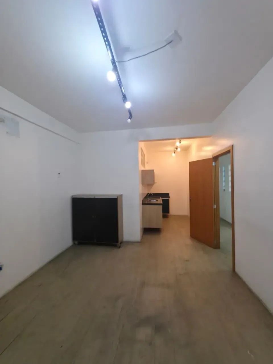 AVENIDA SILVES, ALUGO PONTO COMERCIAL NA PRINCIPAL COM 550M2 - Foto 2