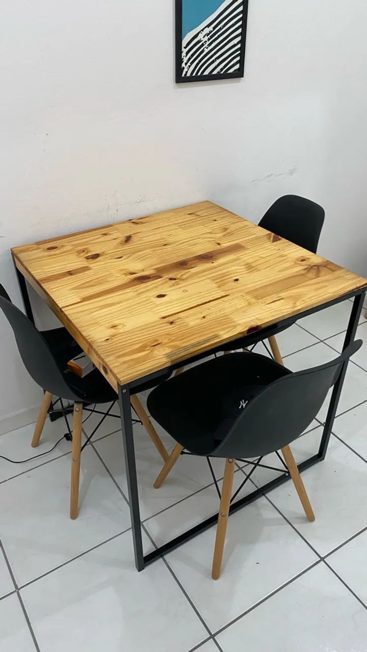 ? Mesa estilo industrial + 4 cadeiras Eiffel - Foto 2