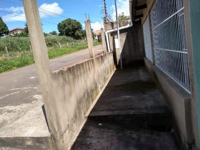 Vendo ou troco uma casa - Foto 3