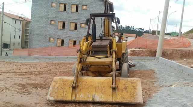 Retroescavadeira/Parcelada - Foto 6
