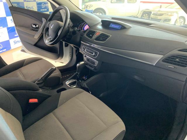 RENAULT FLUENCE 2017/2018 2.0 DYNAMIQUE PLUS 16V FLEX 4P AUTOMÁTICO - Foto 4