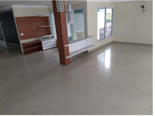 Bela Casa na Praça da Torre - Aluguel - Foto 10