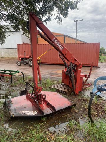 Roçaderia articulada - Foto 4