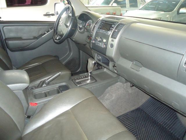 Frontier Platinum 2.5 4x4 CD AT - Foto 8