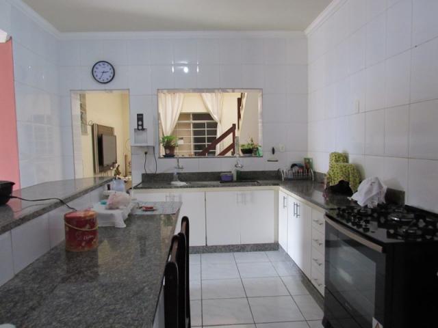 Rm imóveis vende excelente casa de 04 quartos em ótima localização - Foto 10