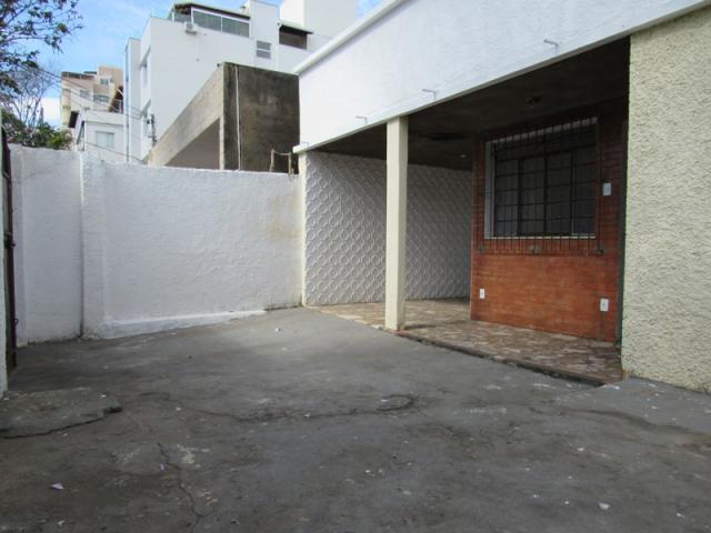 Rm imóveis vende ótima casa de 03 quartos no caiçara, ótima localização! - Foto 2