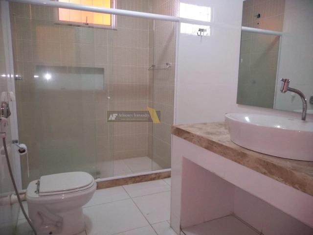 Oportunidade - Casa em rua residencial - Foto 8