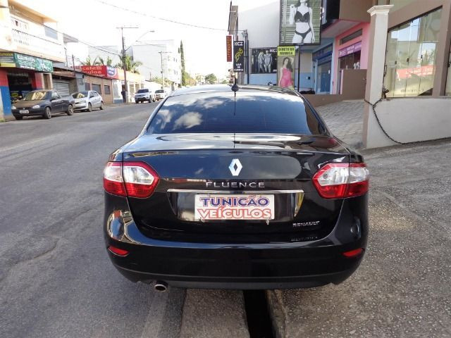 Renault Fluence Privilege 2.0 Automático Flex - Foto 4