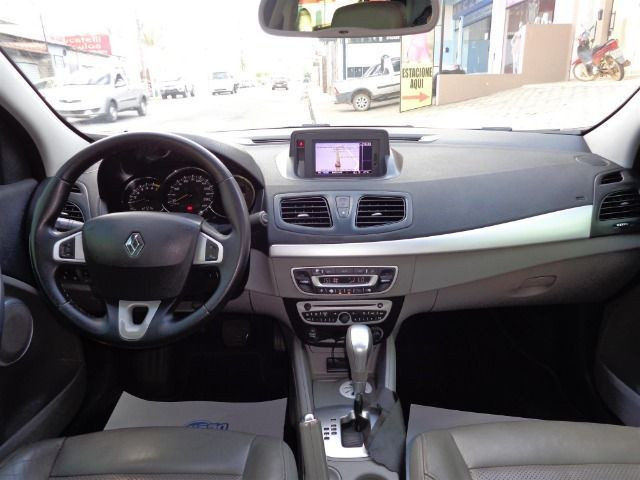 Renault Fluence Privilege 2.0 Automático Flex - Foto 8