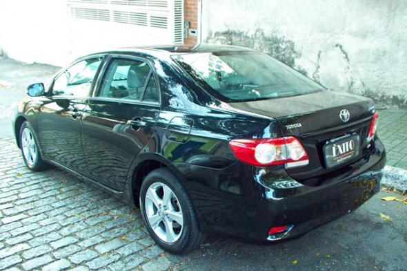 Toyota Corolla XEi 2.0 Flex 16V Aut. 2011/2012 - Foto 7