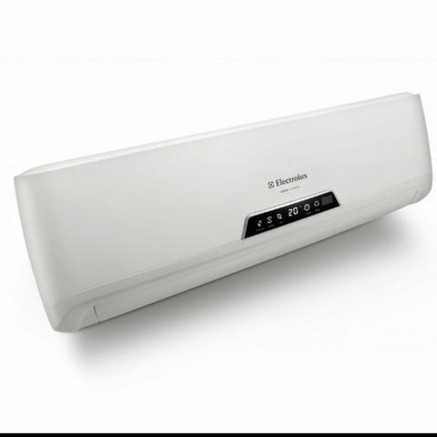 Central de Ar Electrolux de 9.000 BTUS Lacrada