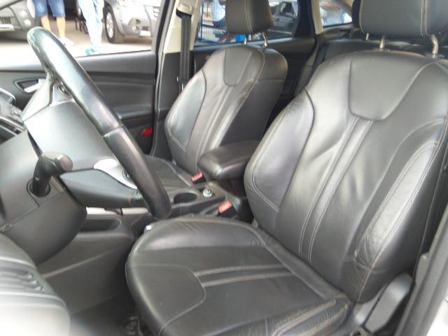 Focus Sedan SE 2.0 Power Shift - Foto 9