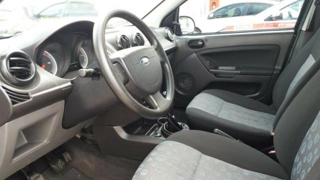 Ford Fiesta 1.0 2011 Completo - Foto 8