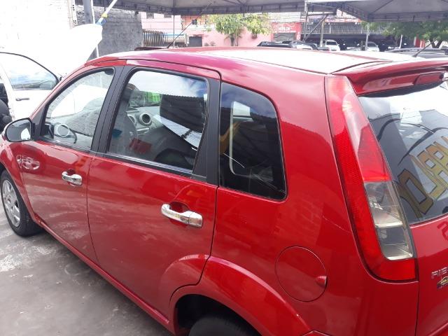 Fiesta top de linha só 47mil rodado - Foto 6