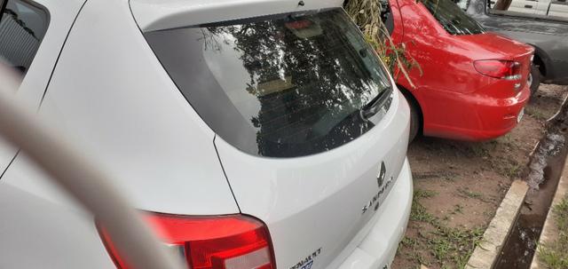 Vendo renault sandero - Foto 2