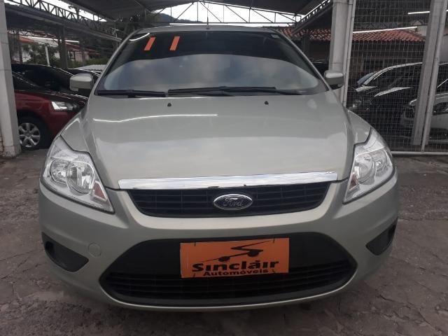 Focus 1.6 Hatch - Foto 2