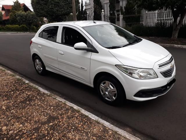 Onix 1.0 LT 2014