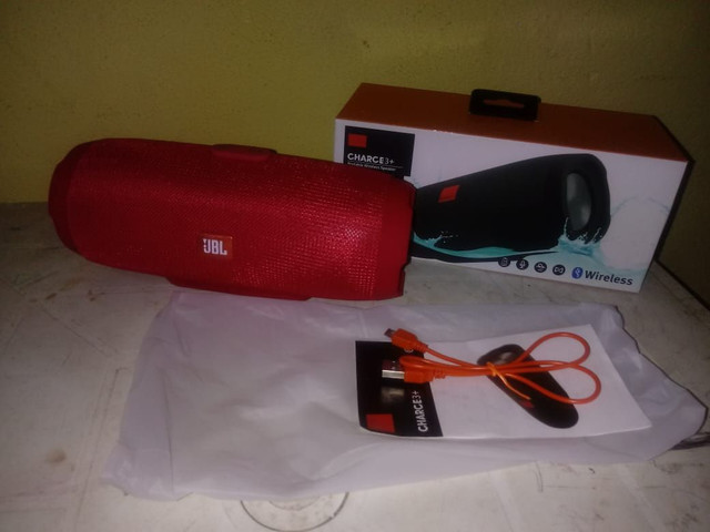 Caixa JBL