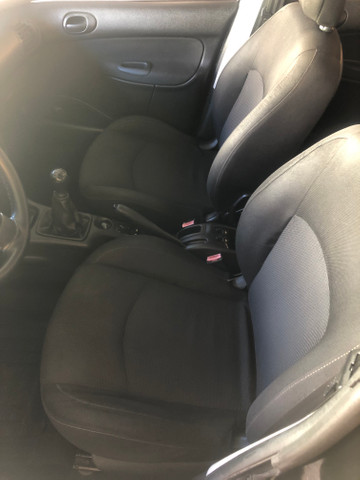 Vendo Peugeot 206 1.6 - 07/08 - Foto 8