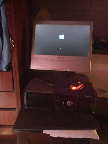 Cpu com a tela - Foto 2