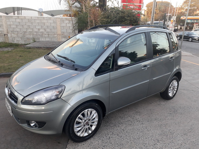 Fiat idea atractive 2012 1.4 flex