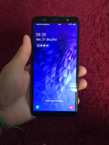 Celular Samsung Galaxy J8