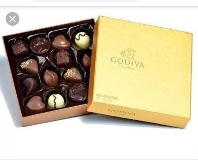 Godiva Royal Box