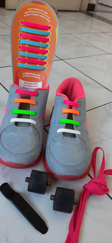 Tenis com rodinhas semi.novo