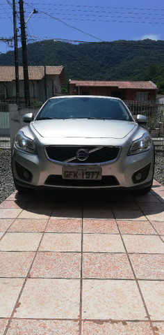 Volvo C30 2.0 2011 aut abaixo fipe troco - Foto 2