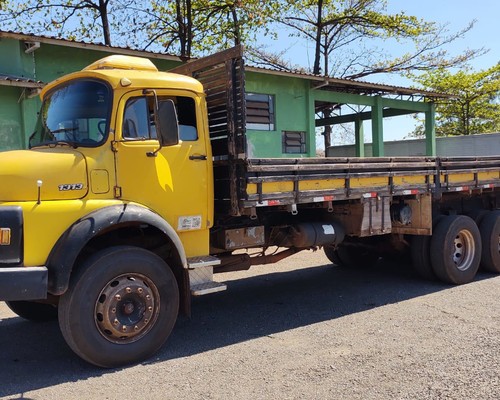 CAMINHÃO MB1313!  ENT+PARC 